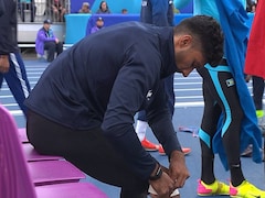 In Tears After His Injury-Forced Exit, Tejaswin Shankar Stays To Help Sarvesh Kushare