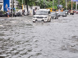 दिल्ली NCR से दूरी पर पूर्वांचल में झमाझम बारिश होगी, MP-छत्तीसगढ़ को भी भिगोएगा मॉनसून, जानें आज का मौसम