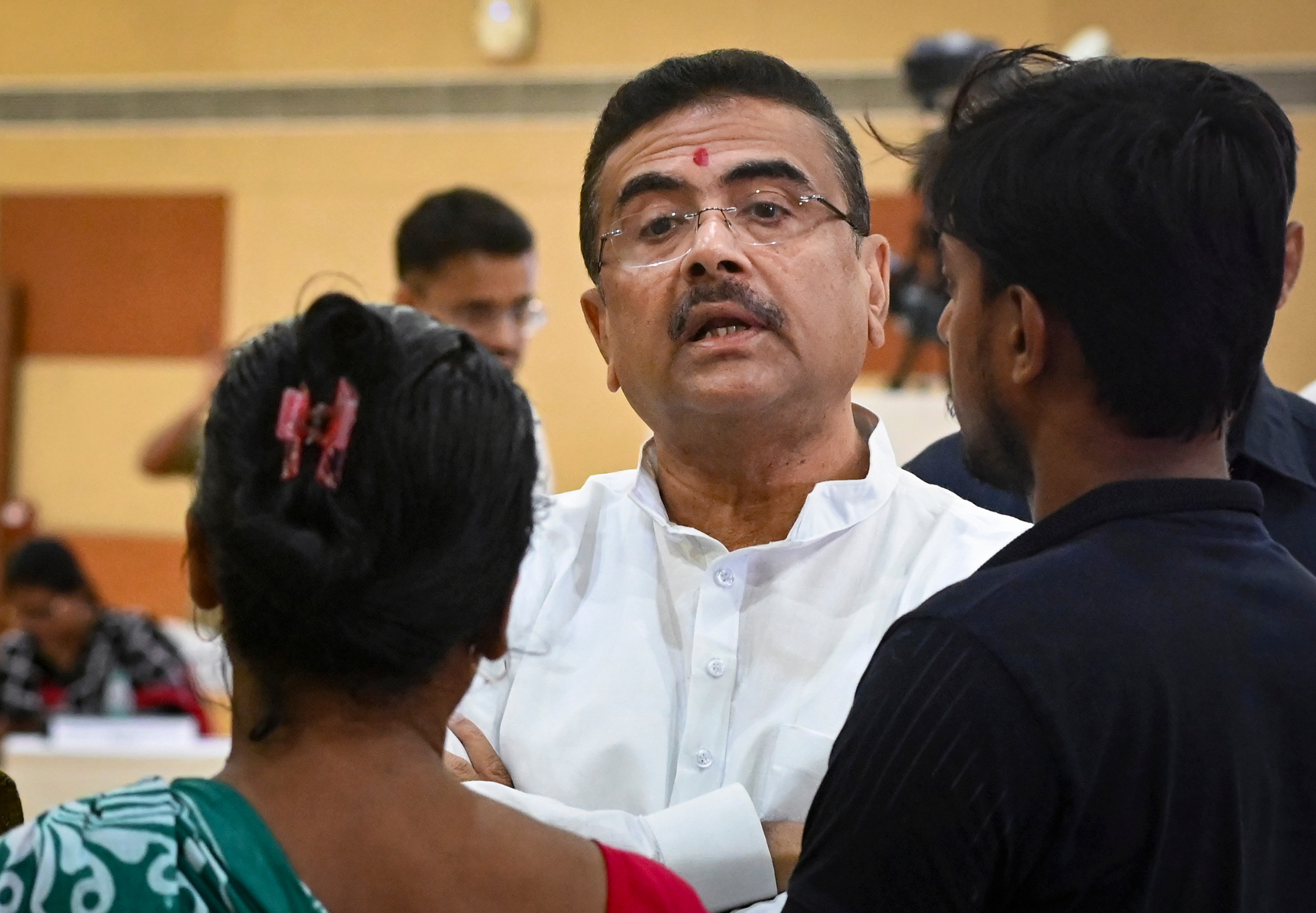 West Bengal CM gives job letter and ₹25 lakh to lynching victim’s family