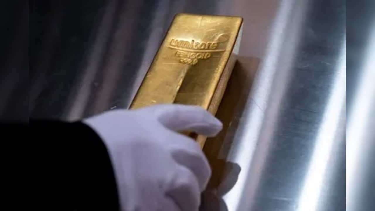 Gold rises after Federal Reserve holds interest rates amid Middle East inflation risks