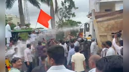 इंदौर में किसानों का हल्लाबोल: 800 ट्रैक्टरों के साथ रवाना हुए भोपाल, पुलिस ने वाटर कैनन और आंसू गैस से रोका