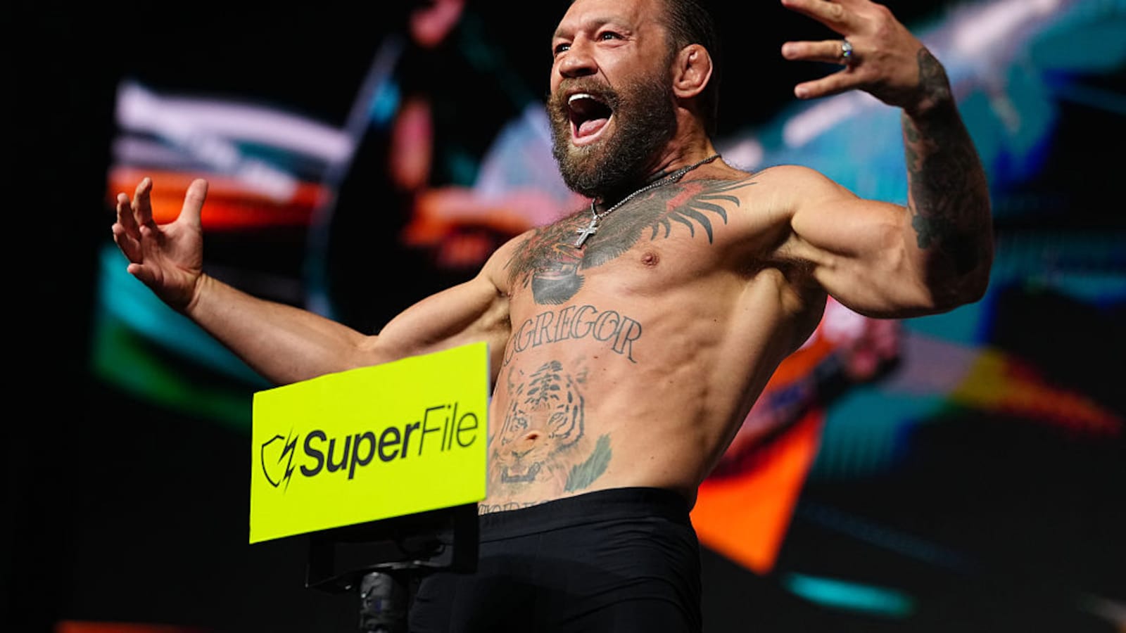 Conor McGregor Suffers Early Knee Injury In Return, Loses To Max Holloway At UFC 329