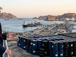 Trump Says Will Replace 20% Hormuz Cargo Fee With 'Trade Deals'