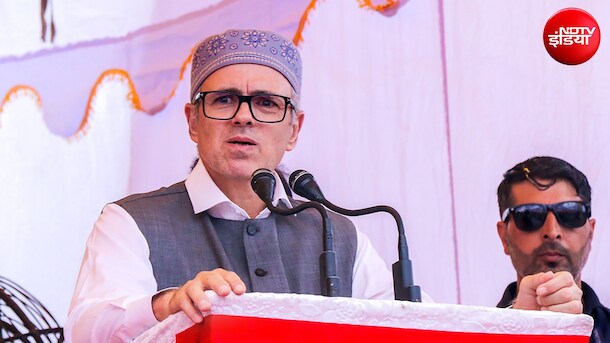 J&K को राज्य का दर्जा दिलाने दिल्ली नहीं तो क्या ट्रंप के व्हाइट हाउस जाएं?- उमर अब्दुल्ला