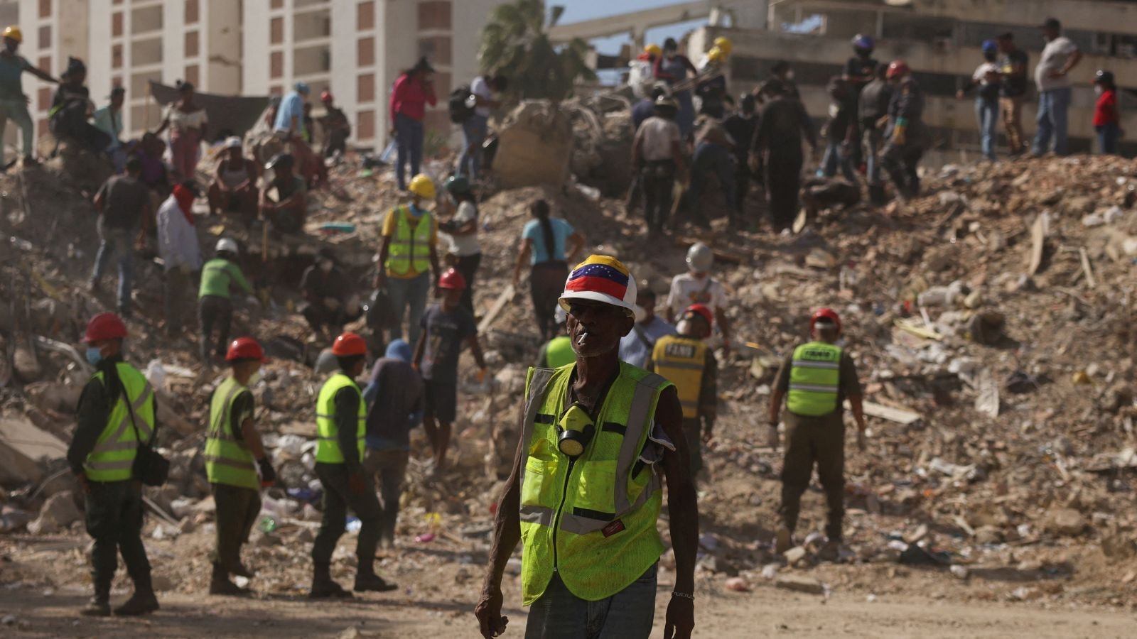 Delayed Orders, Missing Gear: What Hindered Venezuela’s Quake Response