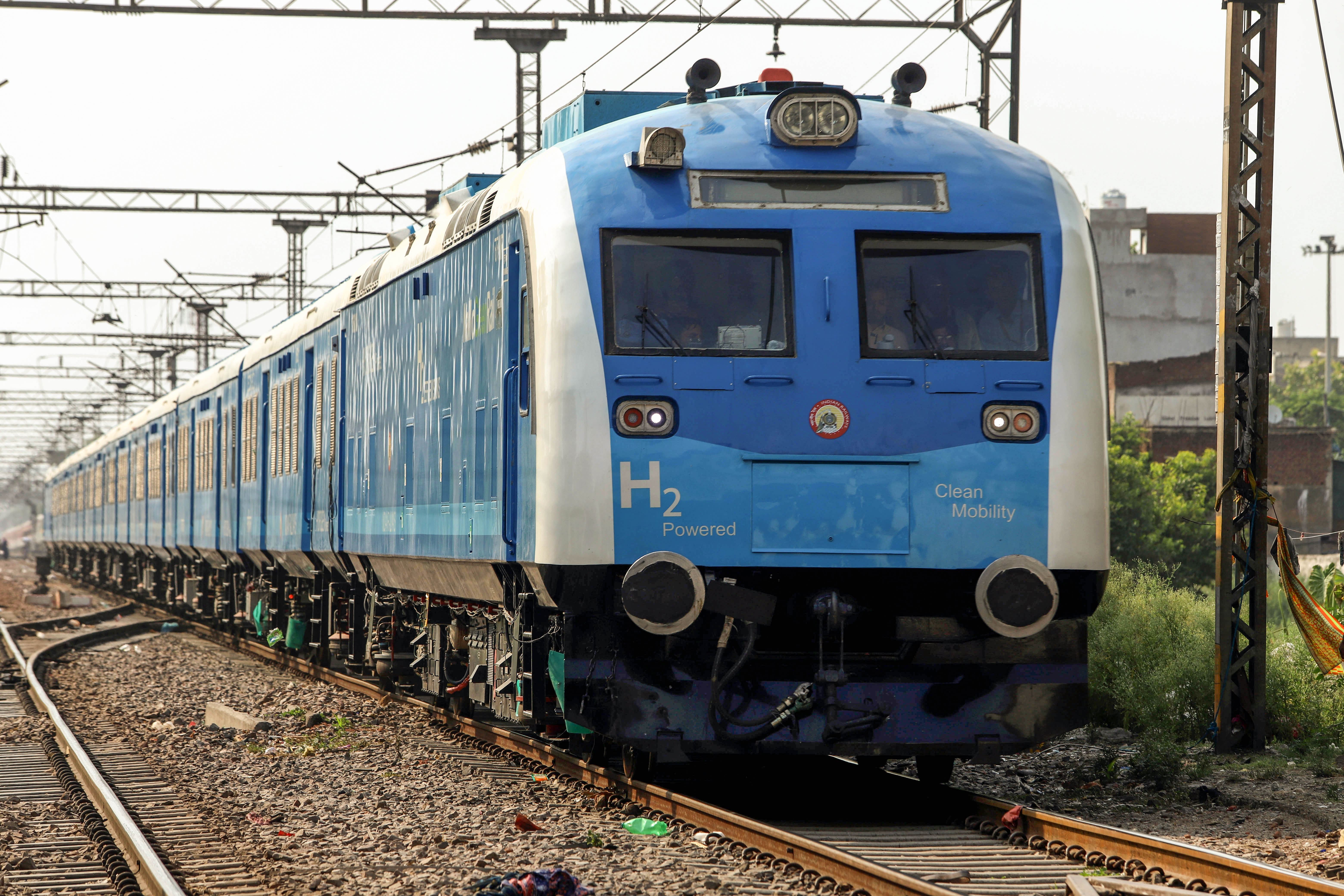 India Gets Its 1st Hydrogen-Powered Train, Will Run On 89 Km Route In Haryana
