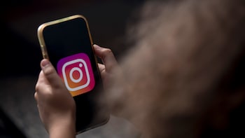 France Passes Bill To Ban Social Media For Children Under 15