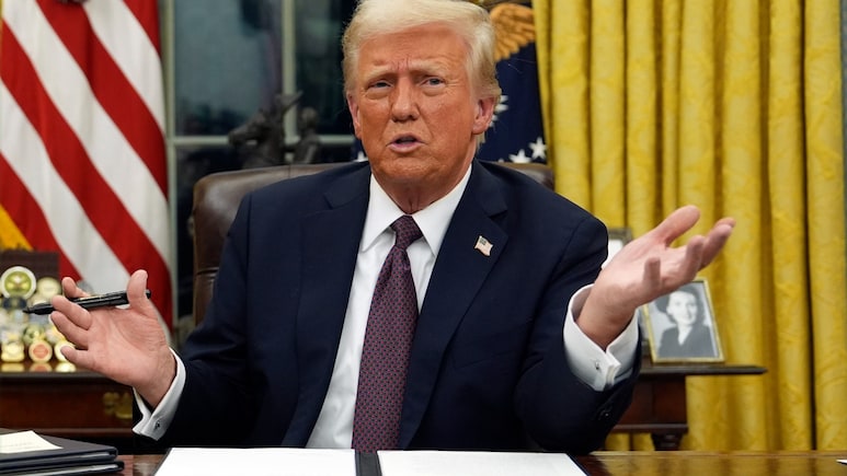 Trump Wants One Master List Of Foreign Spies, Intelligence Agencies Say 'No'