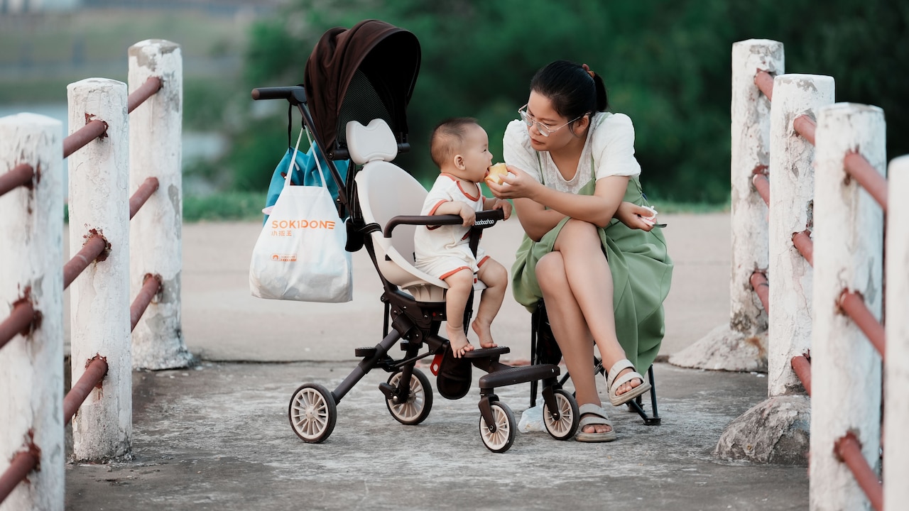 Key features to consider before buying a baby stroller Key features to consider before buying a baby stroller