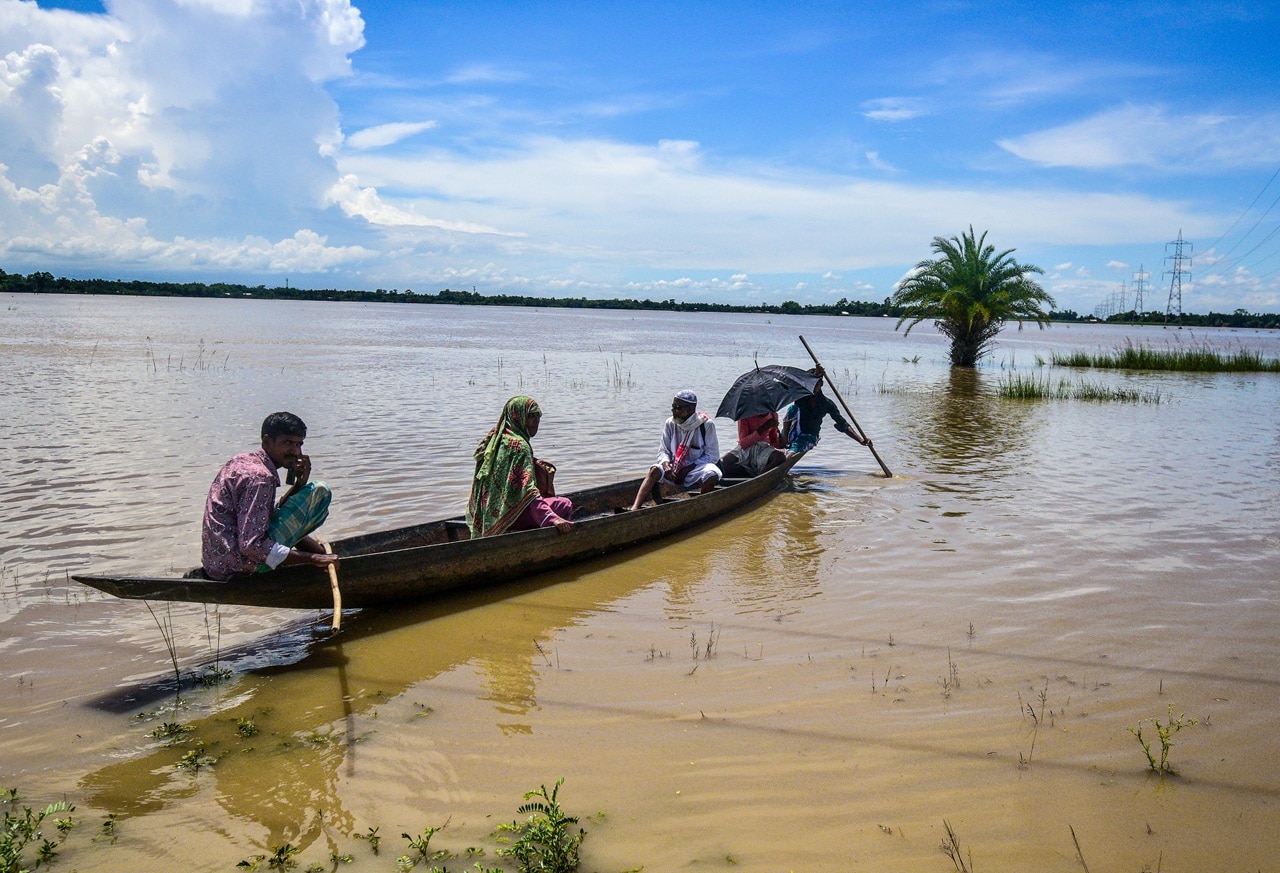 Assam Floods: हर जगह पानी