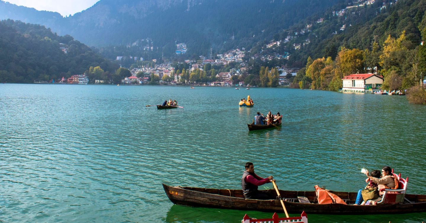 This Hidden Uttarakhand Getaway Is Home To Seven Interconnected Lakes