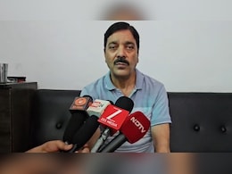अवधेश नायक के घर पर टिकी दतिया उपचुनाव की सबसे बड़ी सियासी नजर,&nbsp;BJP प्रत्याशी से की थी मुलाकात