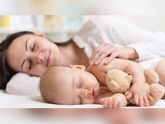 बच्चों को सुलाते समय 90% पैरेंट्स करते हैं ये 4 गलती, Pediatrician ने बताया छोटे बच्चे को किस पोजीशन में और कैसे सुलाना चाहिए