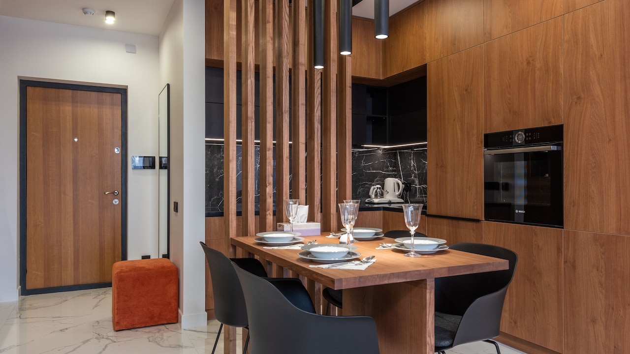 How To Pick A Dining Table For Families Who Also Use It As A Work Desk How To Pick A Dining Table For Families Who Also Use It As A Work Desk