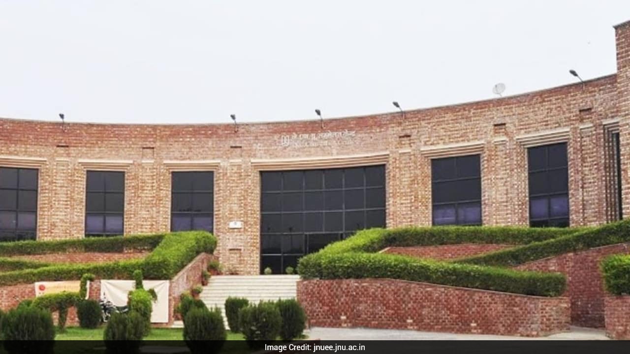 JNU opens UG and COP admissions 2026-27 via CUET UG; applications close July 22