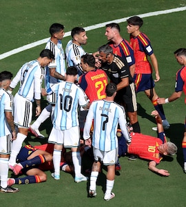 Argentina Star Involved In Controversy, Almost Comes To Blows With Spain Players In FIFA World Cup Final