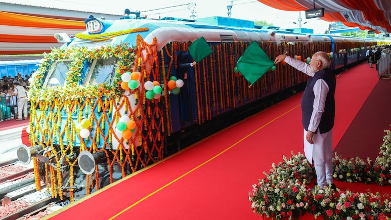 Hydrogen Train: देशातील पहिल्या हायड्रोजन ट्रेनचा श्रीगणेशा; जाणून घ्या डिझेल आणि विजेशिवाय कशी चालते रेल्वे