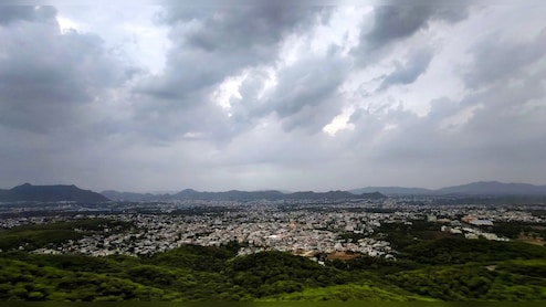राजस्&zwj;थान में भारी से अत&zwj;िभारी बार&zwj;िश, सीकर में 119mm बरसात; 4-5 दिन सक्रिय रहेगा मॉनसून&nbsp;
