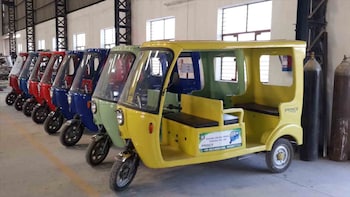 Open Bluetooth, No Password: Experts On How E-Rickshaws Are Vulnerable To BAT-BMS