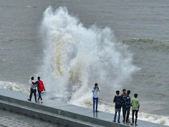 Mumbai Rains: BMC Issues 4.85-Metre High Tide Warning; Will It Rain Heavily Today?