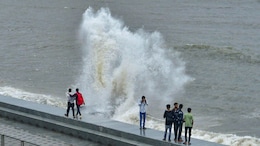 Mumbai Rains: BMC Issues 4.85-Metre High Tide Warning; Will It Rain Heavily Today?