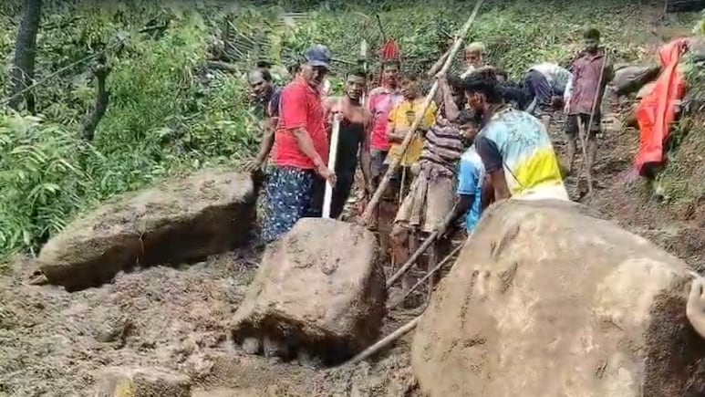 Maharashtra: Landslide Hits Dahanu's Famous Mahalaxmi Fort In Palghar Amid Heavy Rains