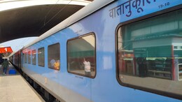 74 Passengers Served Expired Bread On Delhi-Bhopal Shatabdi Express, Indian Railways Fines Caterer