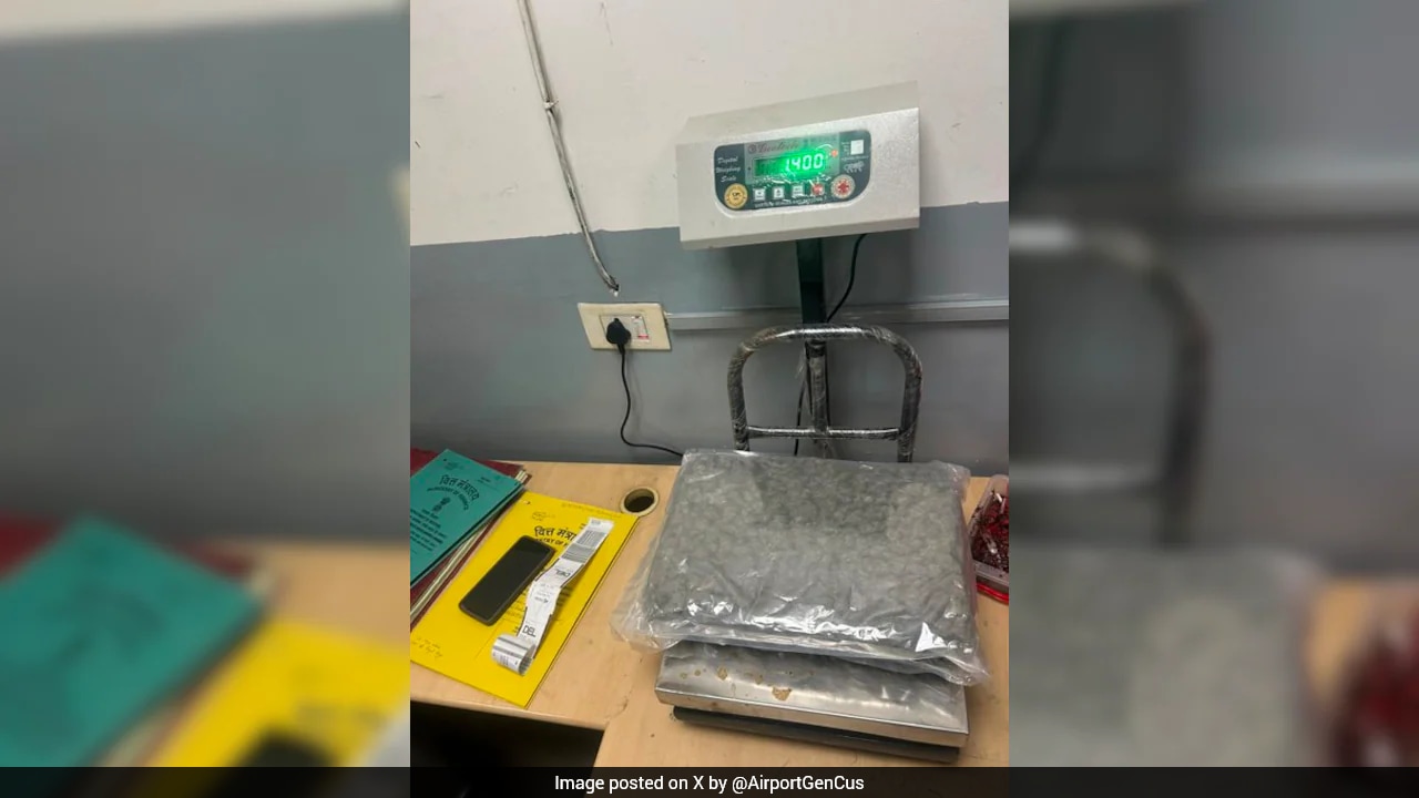 6.37 Kg Weed Seized By Customs At Delhi Airport, 3 Arrested