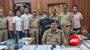 100 चाबियों के साथ शातिर चोर को देख पुलिस हुई हैरान; बंद मकान थे निशाने पर, 12 लाख के जेवर और गांजा बरामद