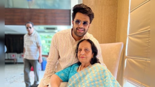 Actor Maniesh Paul's Mother Dies At 77 In Delhi