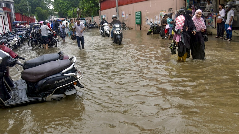 Flash Floods Hit Jammu & Kashmir's Rajouri, Hundreds Shifted To Safer Places Amid Heavy Rainfall