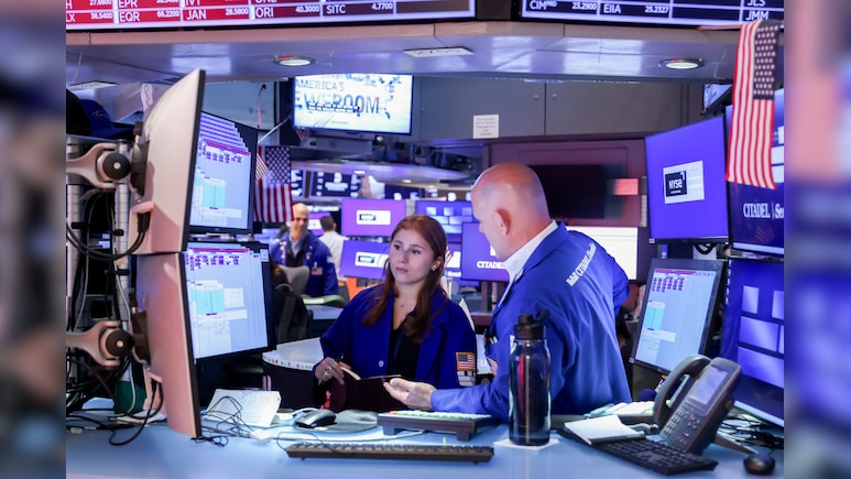 Wall Street Highlights: S&P 500, Nasdaq Notch Best Quarter Since 2020
