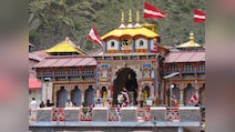 Badrinath Temple Body Staffer Suspended Amid Alleged Donation Theft Probe