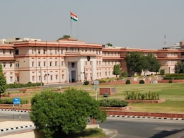 अचानक क्यों परेशान हुए राजस्थान के कई मंत्री? निजी स्टाफ के मोबाइल बंद; सरकारी आवास से गायब