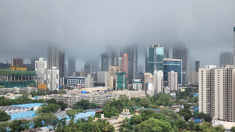 Mumbai, Thane, Palghar On Red Alert! IMD Issues Nowcast Warning For Heavy Rains