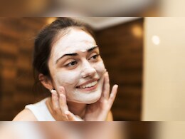 चेहरे पर दही लगाने से क्या होता है? Dermatologist से जानें दही लगाने का सही तरीका