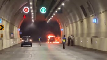Mumbai Traffic Alert: Car Catches Fire Inside Coastal Road Tunnel — Watch Video