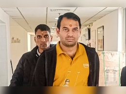 तेज प्रताप यादव पर पुलिसकर्मी की हत्या के प्रयास का मामला दर्ज, हो सकती है 10 साल की सजा