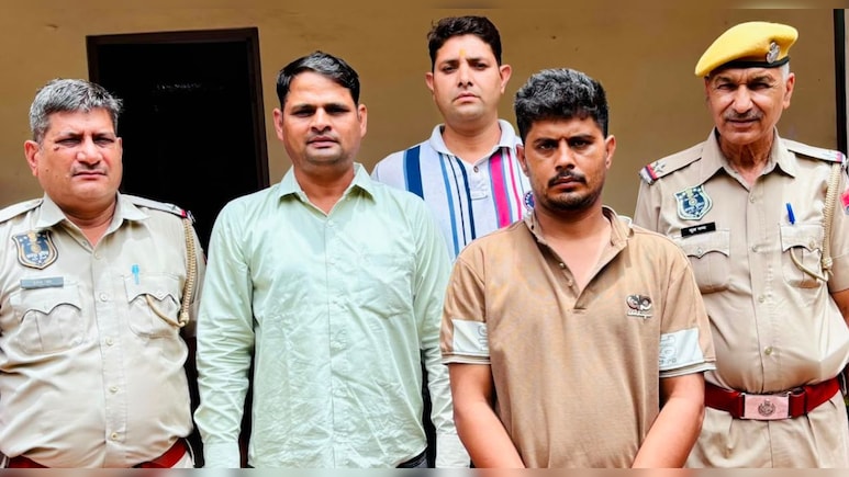 कुत्ते वाले घर में चोरी का तरीका, मांस का टुकड़ा ले जाते थे और आराम से डालते थे डाका