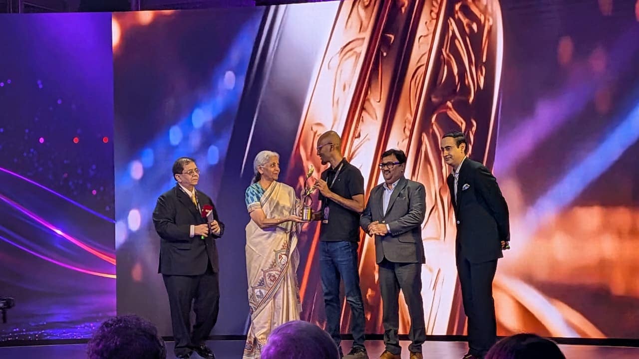 NDTV Profit Business Leadership Awards: Delhivery CEO Sahil Barua Wins 'New Economy Leader Of The Year' Award