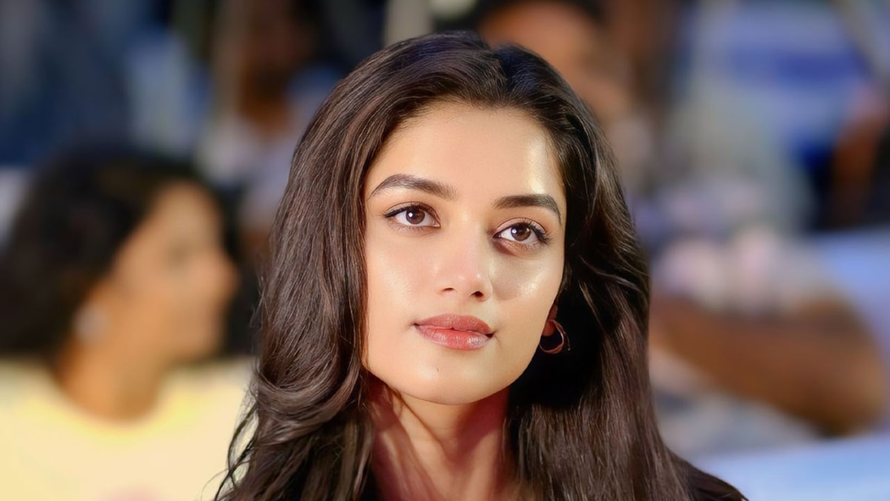 Bhagyashri Borse On Growing Up In A Lower Middle-Class Family: "We Come From Zero"