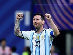 Messi Leaves Zlatan In Awe. Ex-Teammates "He Became An Animal" Remark Viral