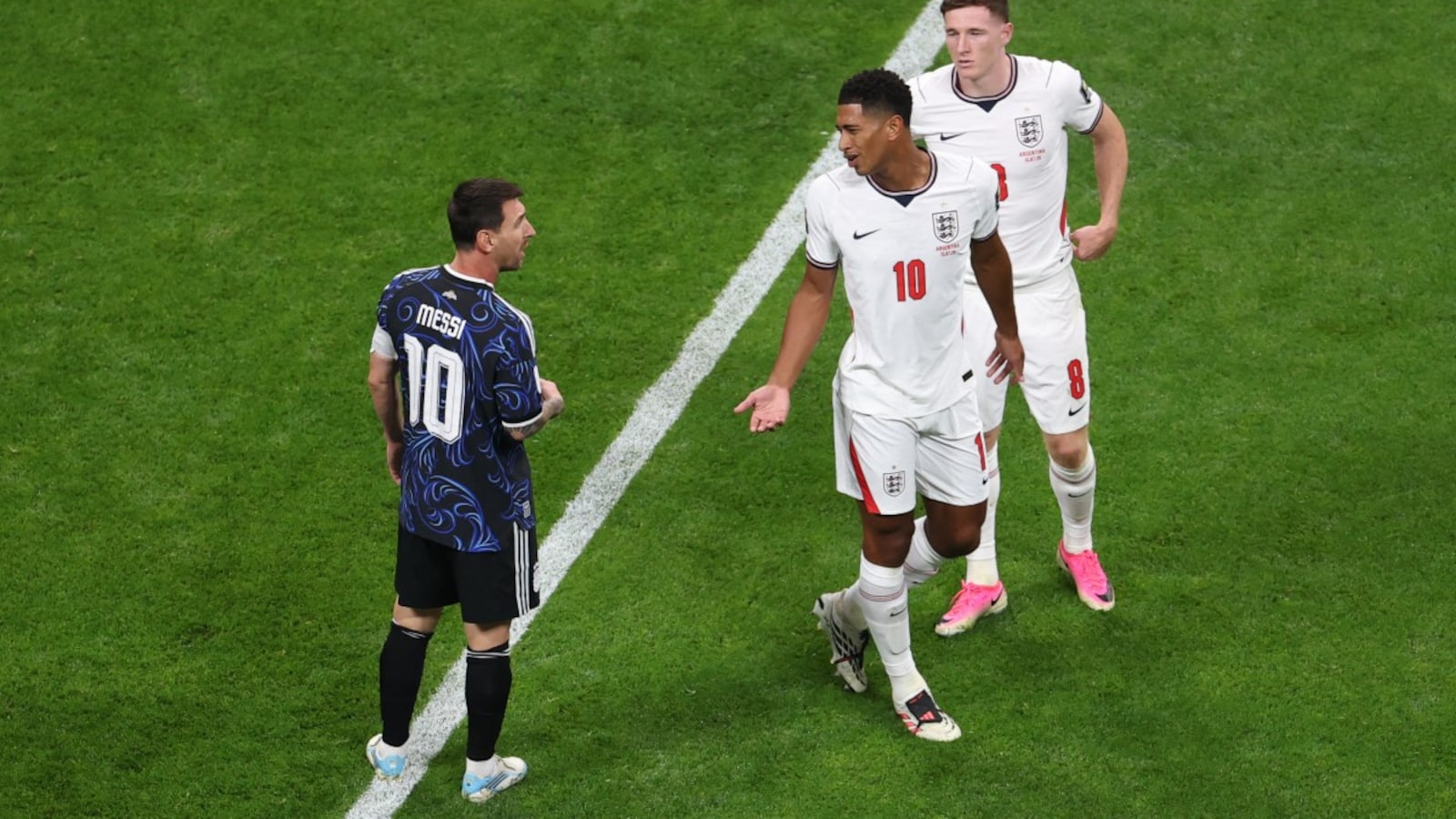 Jude Bellingham Argues With Lionel Messi, Then Almost Comes To Blows With Another Player