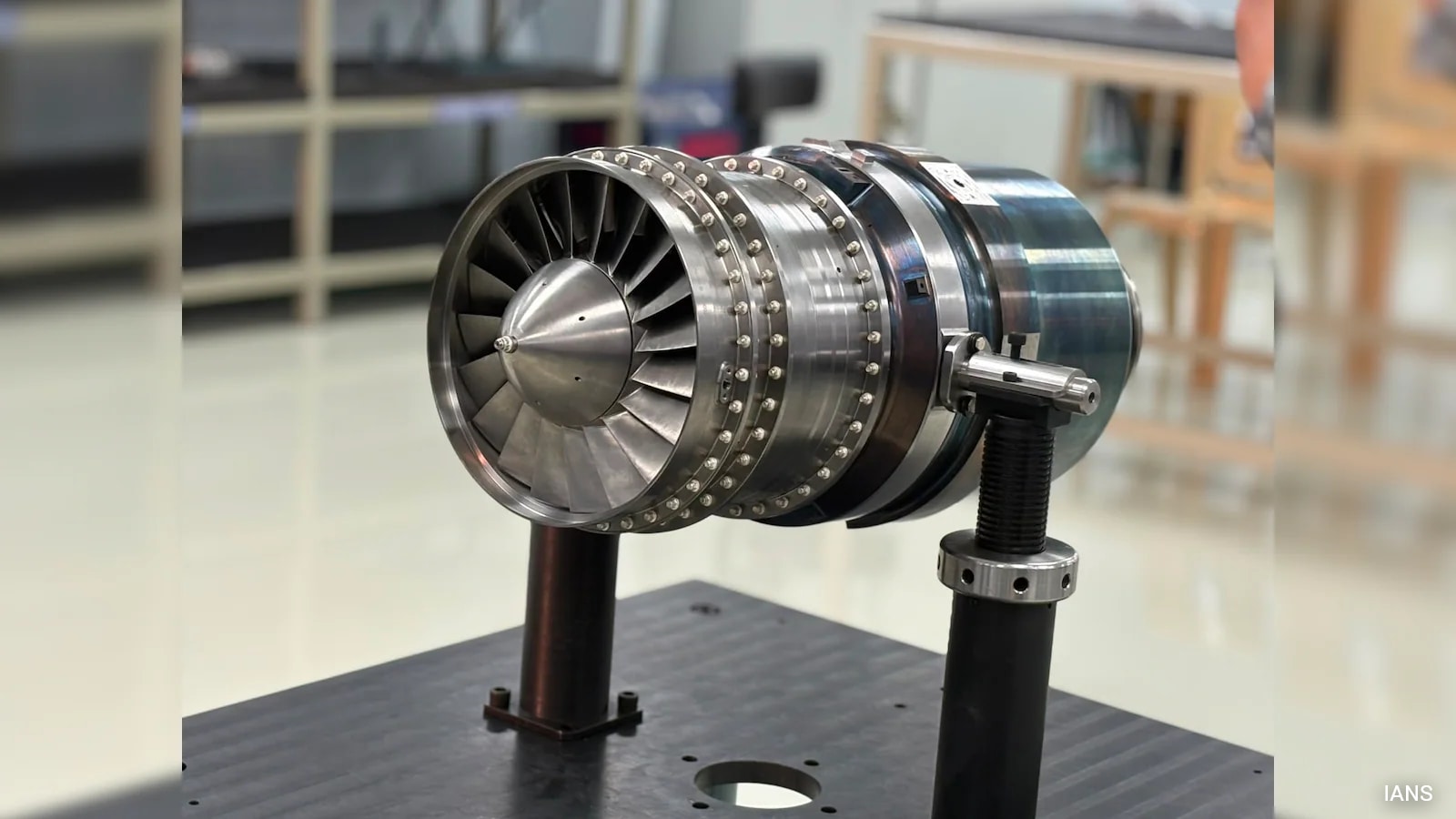 India Develops First Indigenous 350 kg Expendable Turbojet Engine