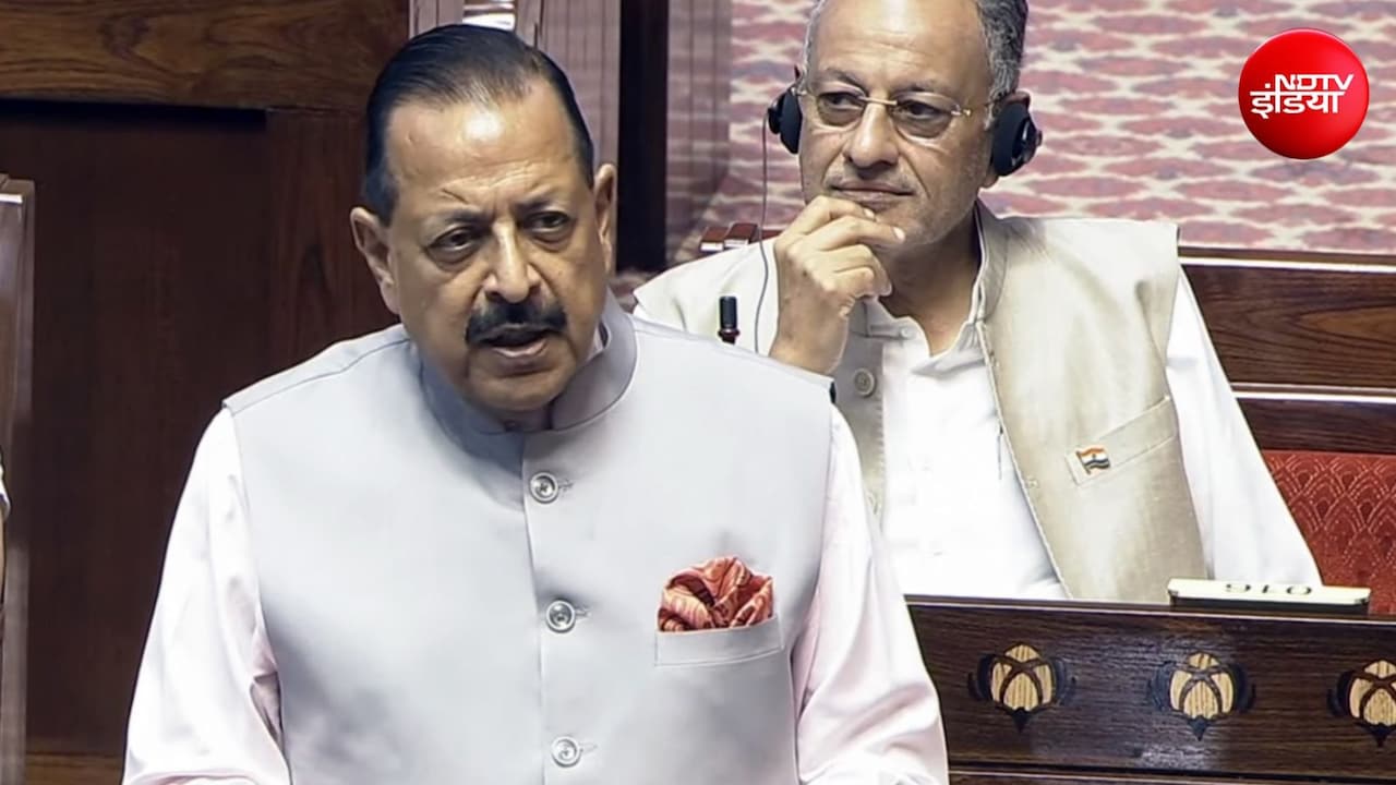 लोकसभा में पेश हुआ 'एंटी-पेपर लीक बिल', विपक्ष का जमकर हंगामा; संसद की कार्यवाही स्थगित