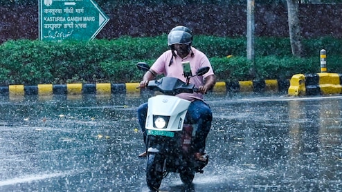 Weather Delhi: आंधी-तूफान, बारिश का दौर एक हफ्ते चलेगा, दिल्ली में आईएमडी का येलो अलर्ट, एक्टिव मॉनसून ने बदला मौसम