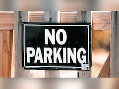 No Parking और अवैध पार्किंग में क्या फर्क है? UP Traffic Police ने समझाए ट्रैफिक के जरूरी नियम
