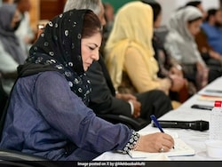 Mehbooba Mufti Declines Farooq Abdullah's Invite For Jantar Mantar Protest