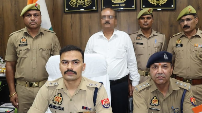संभल में 100 करोड़ का भूम&zwj;ि घोटाला, शाहजहांपुर का नगर निकाय अधिकारी गिरफ्तार