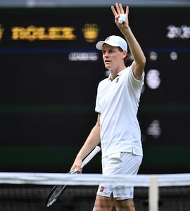 Novak Djokovic, Jannik Sinner Into Wimbledon Third Round, Mirra Andreeva Stunned